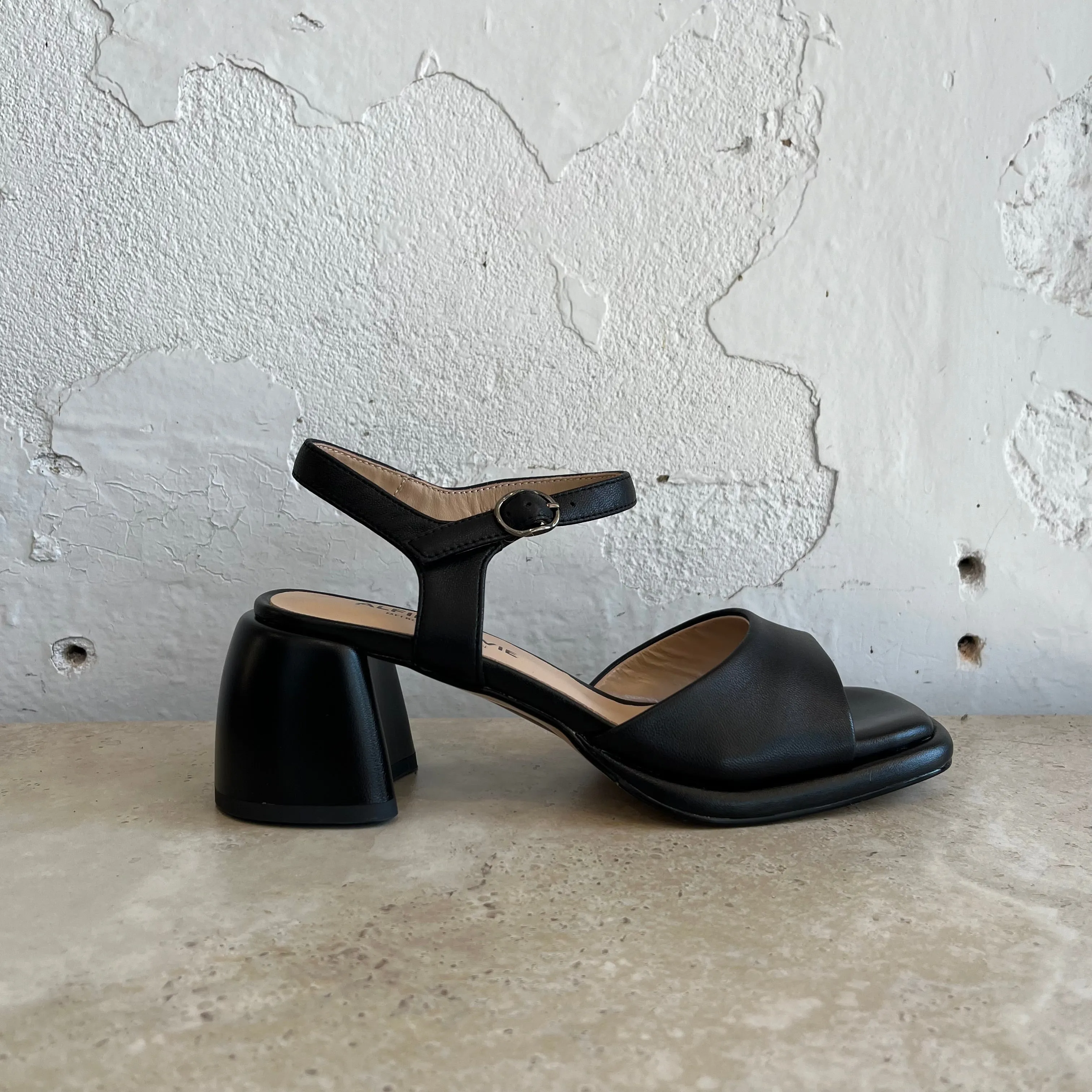 Alfie & Evie Yuzu Black