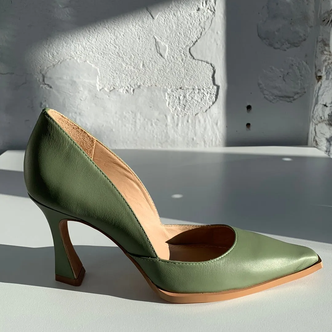 Brazilio 5200020 Sage Green - LAST PAIR size 38