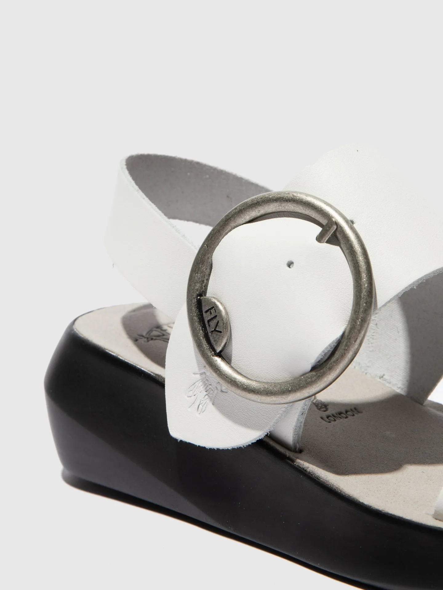 Buckle Sandals BANI739FLY BROOKLYN OFFWHITE