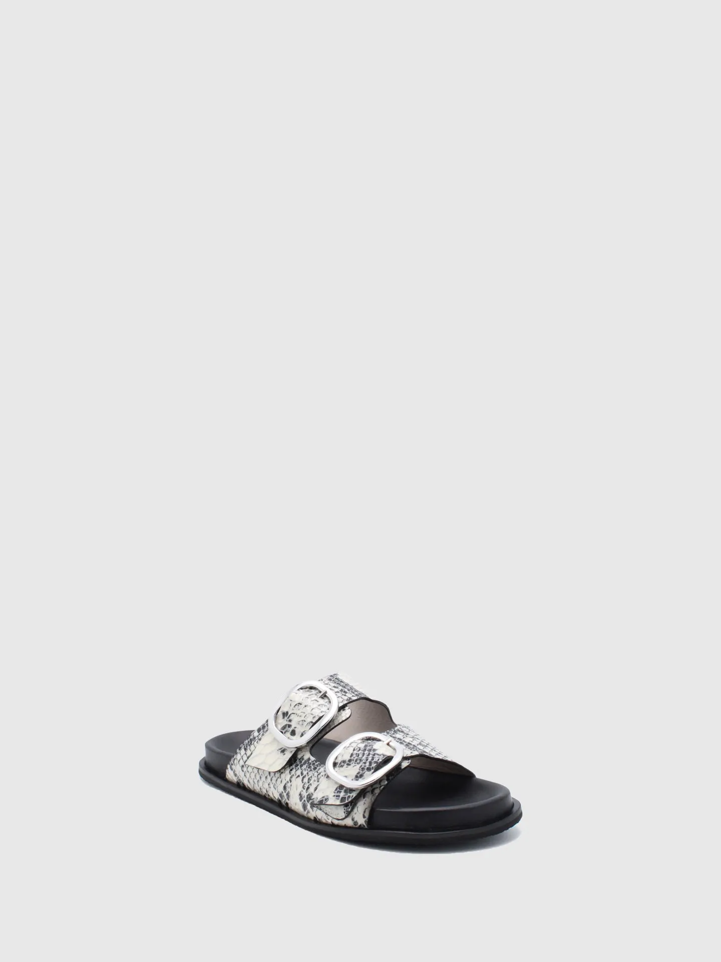 Buckle Sandals Chicria White/Black