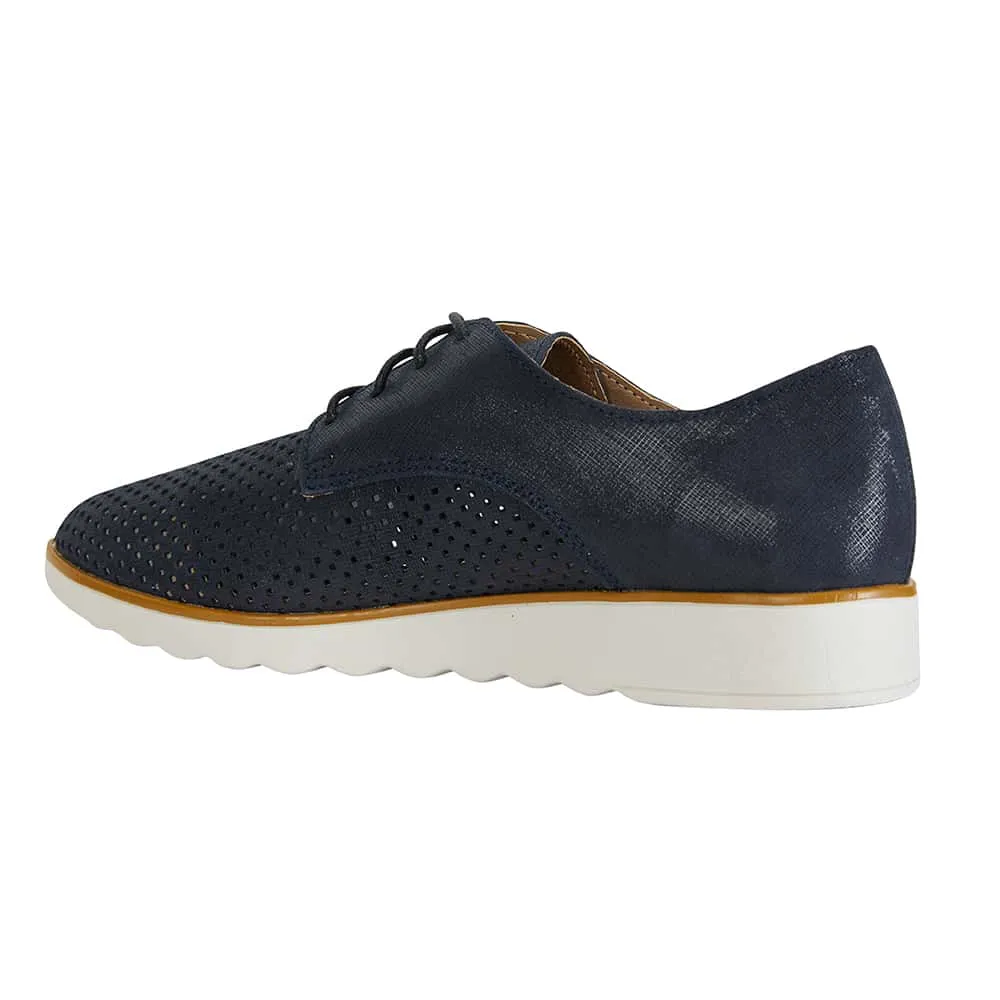 Deed Sneaker in Navy Leather