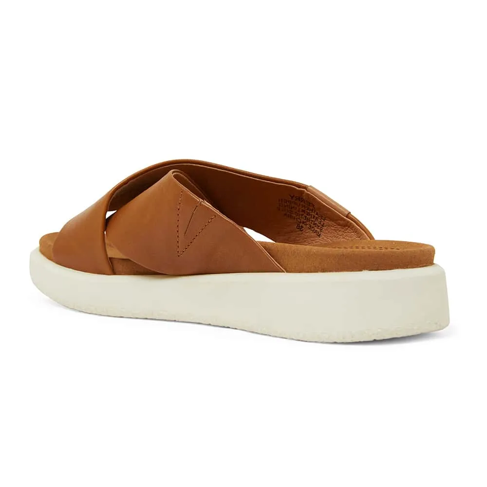 Ferry Slide in Tan Leather