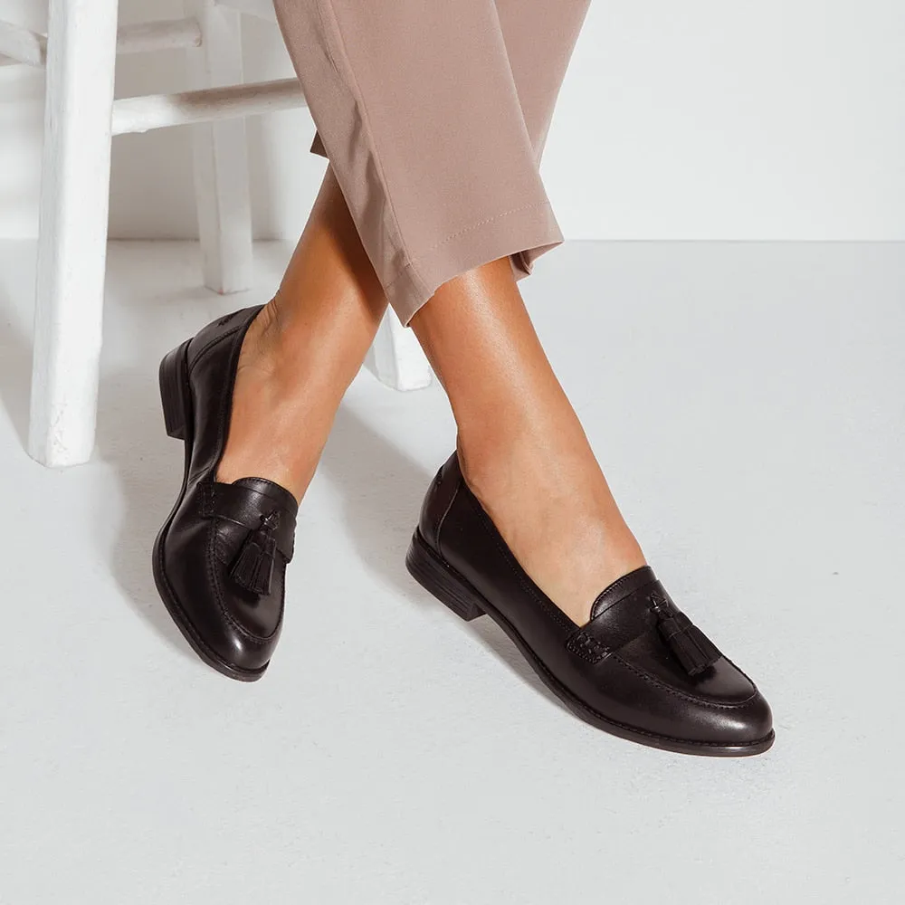 Gazebo Loafer in Black Leather