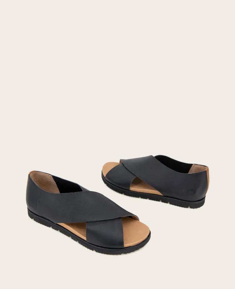 GENTLE SOULS - Leslie X Band Leather Tread Sole Sandal