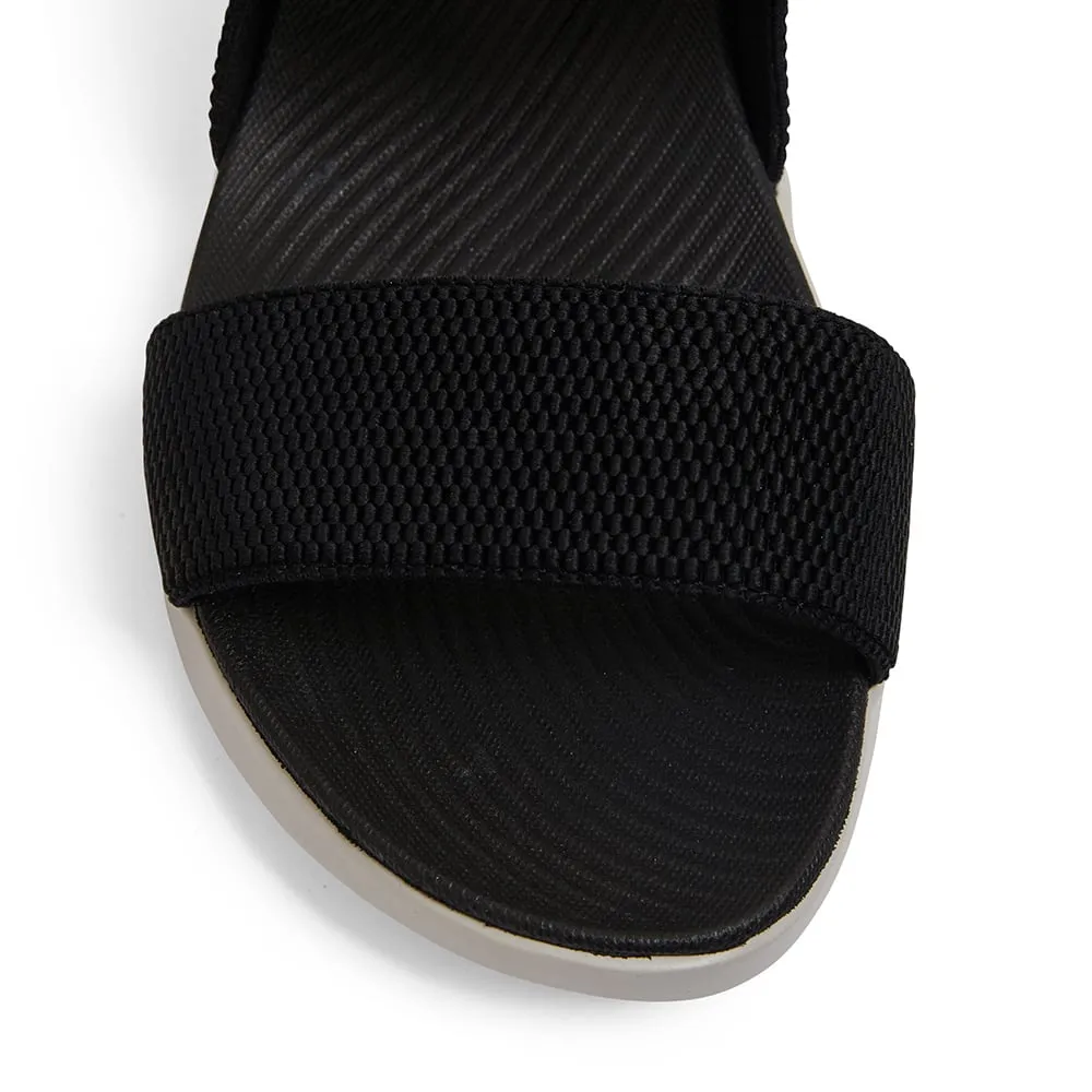 Mack Sandal in Black