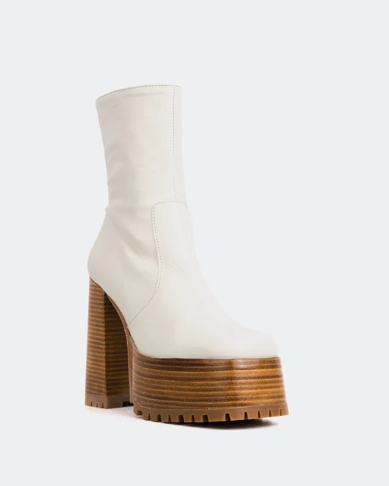 Mackenzie Off White Leather