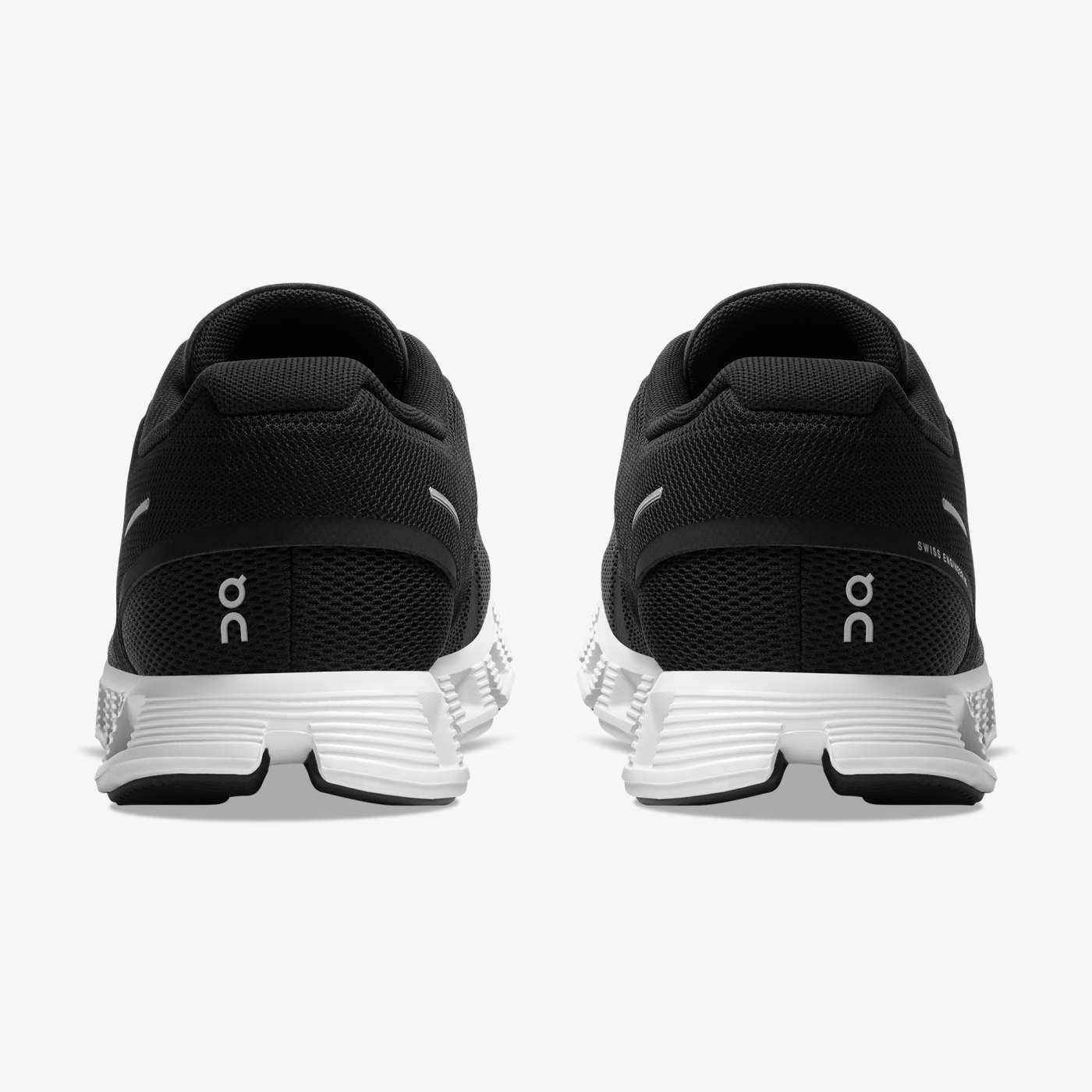 On Running Women's Cloud 5 Shoes - Black / White