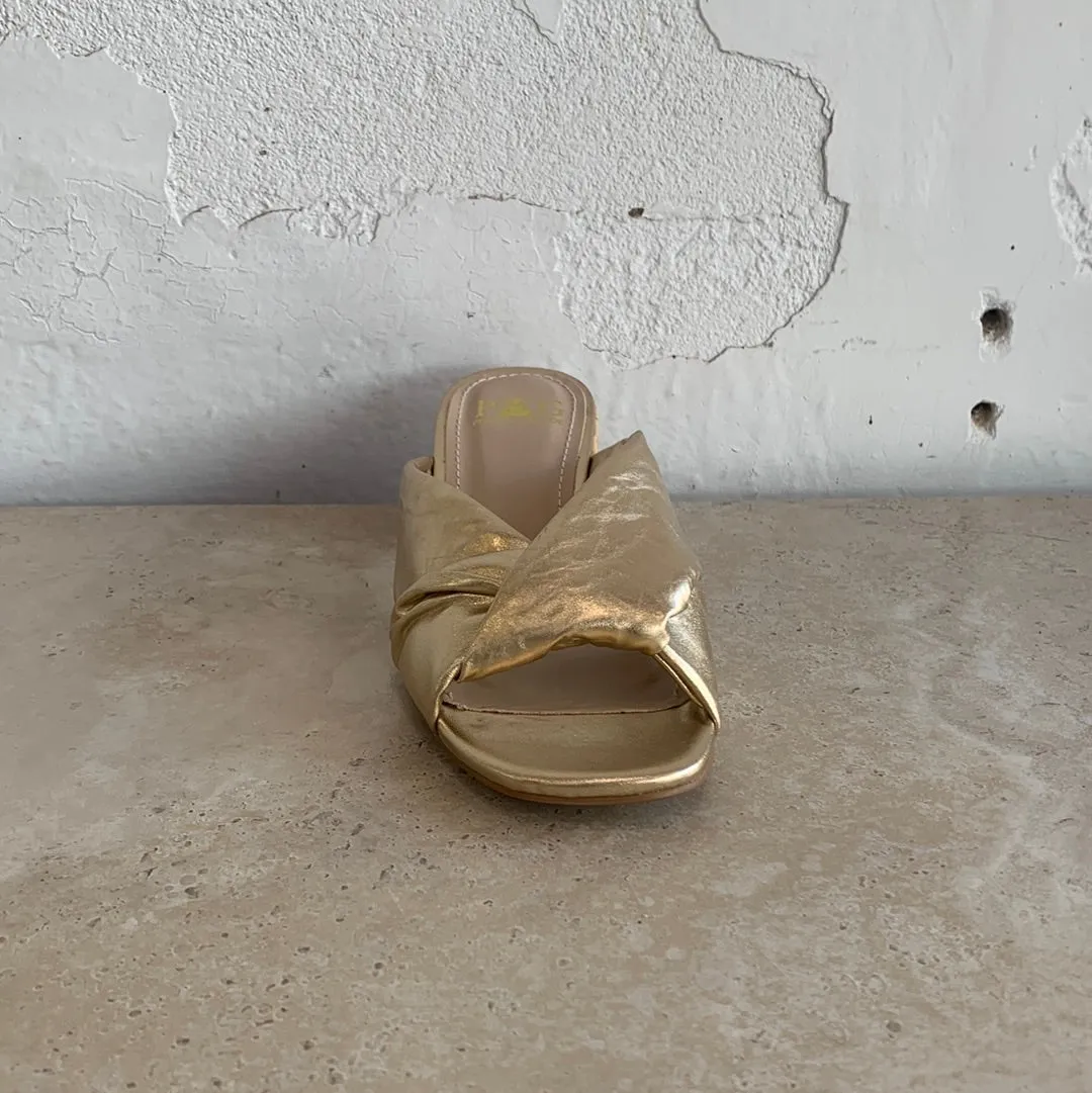 Piazza Grande Hoytt Gold