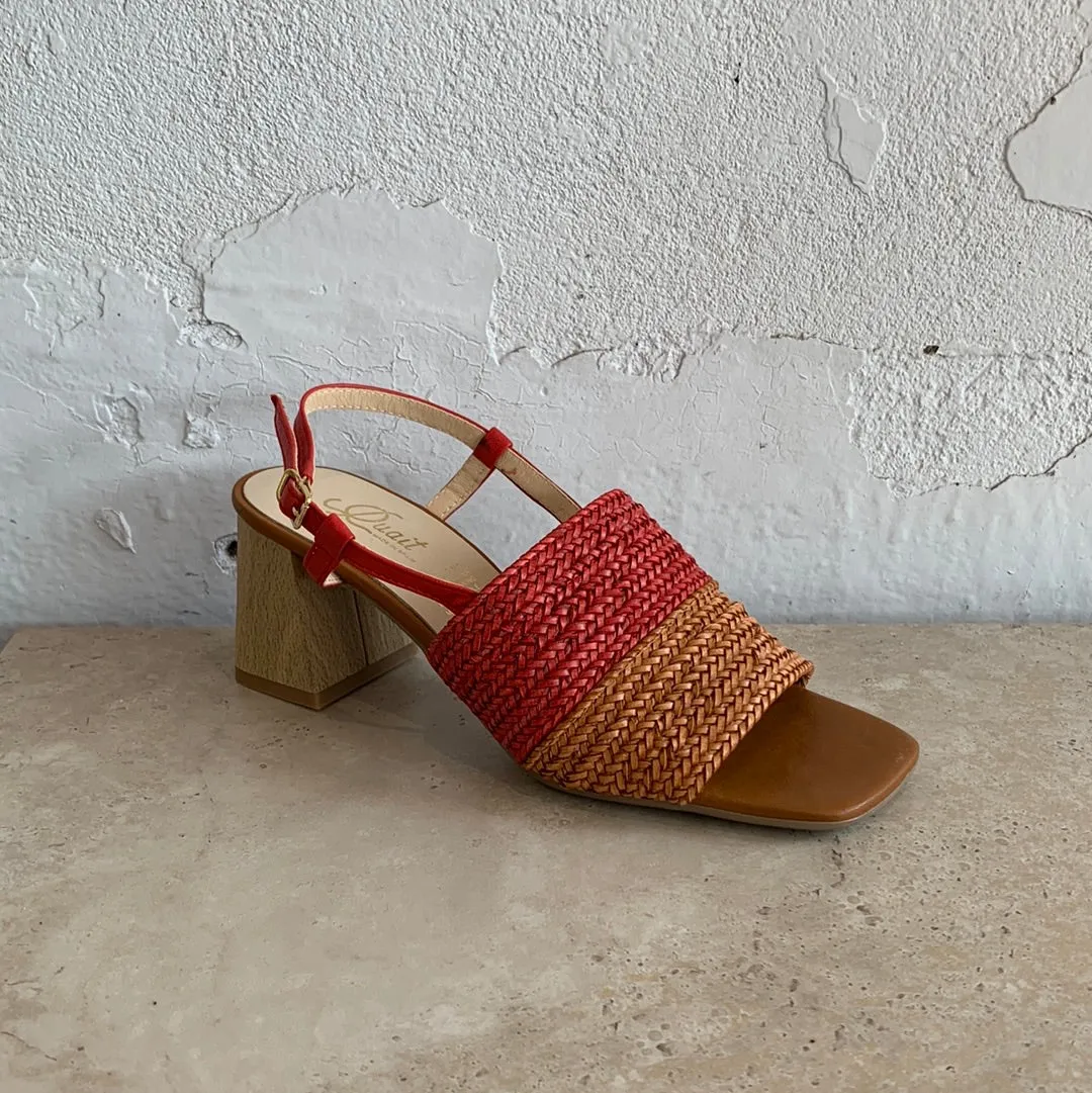 Quait 23075 Rojo - LAST PAIR size 42