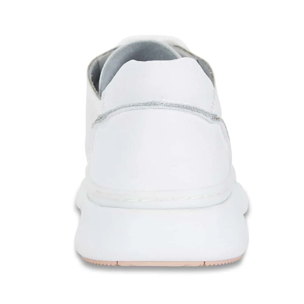 Ratio Sneaker in White Leather