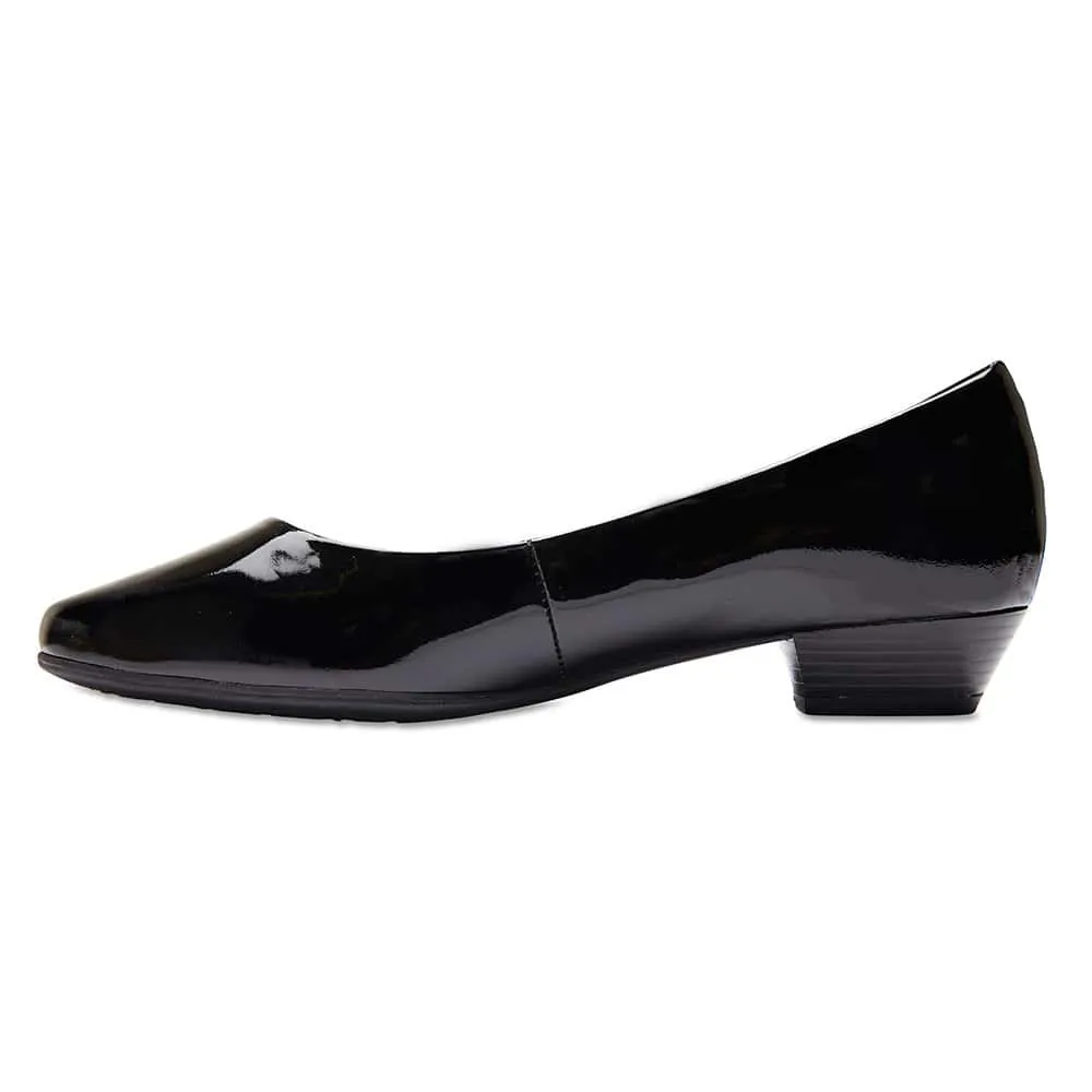 Regal Heel in Black Patent