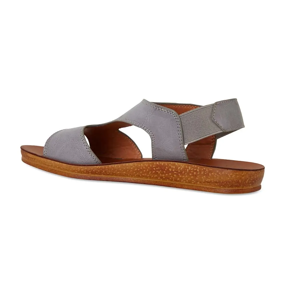 Reigan Sandal in Light Grey Smooth
