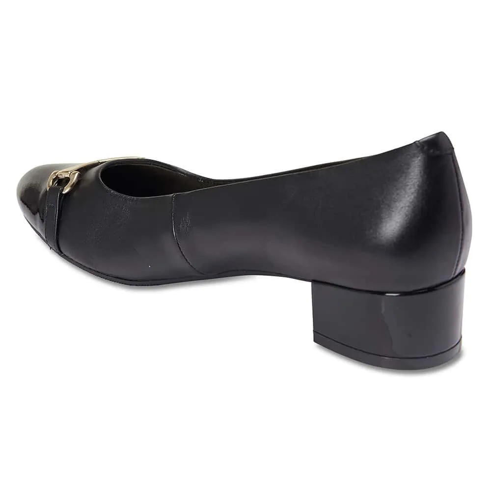 Riley Heel in Black Leather
