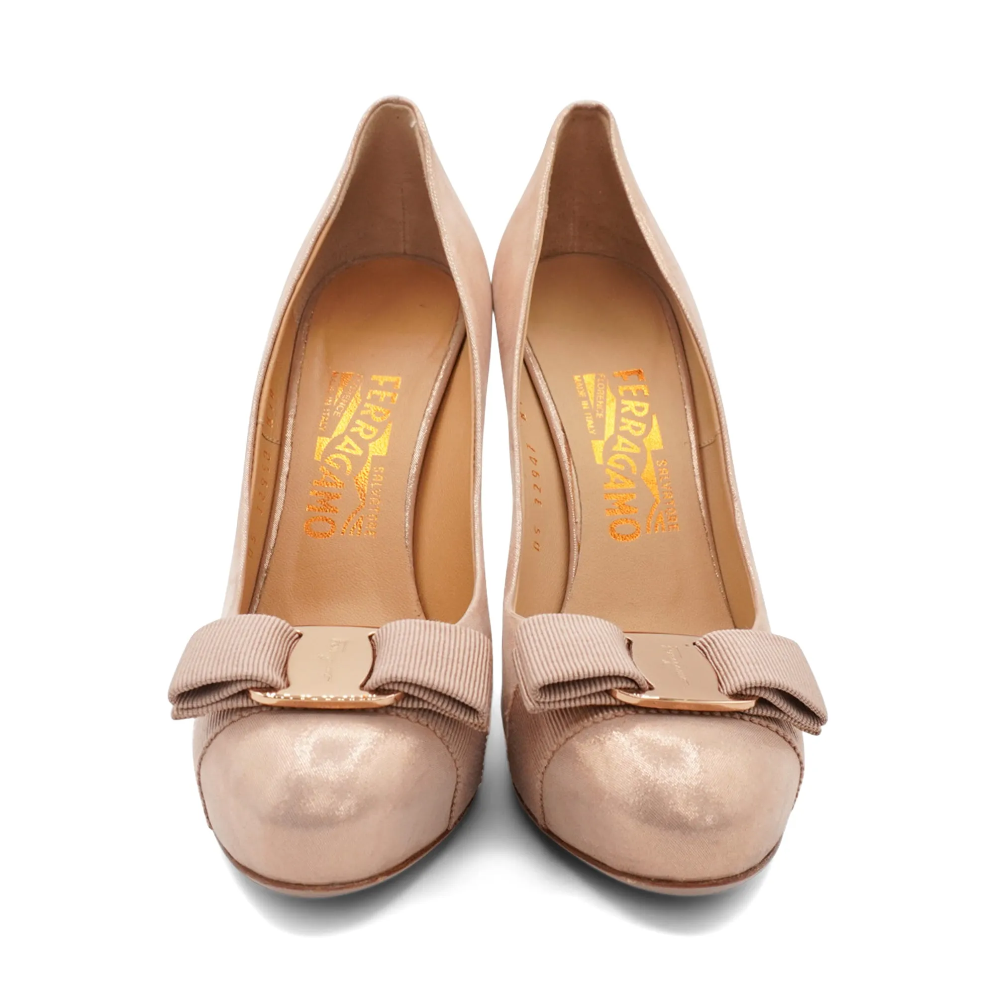 Salvatore Ferragamo 'Vara' Heel - Women's 6.5