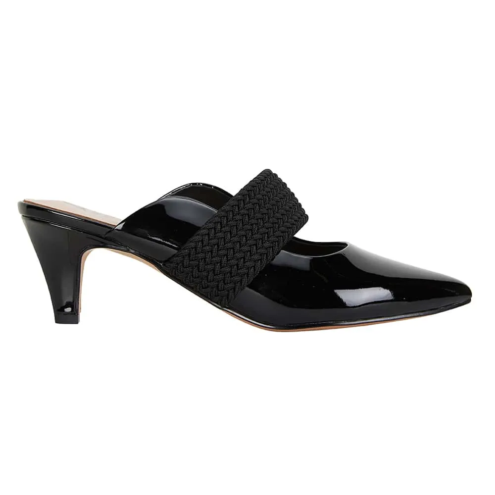 Symbol Heel in Black Patent