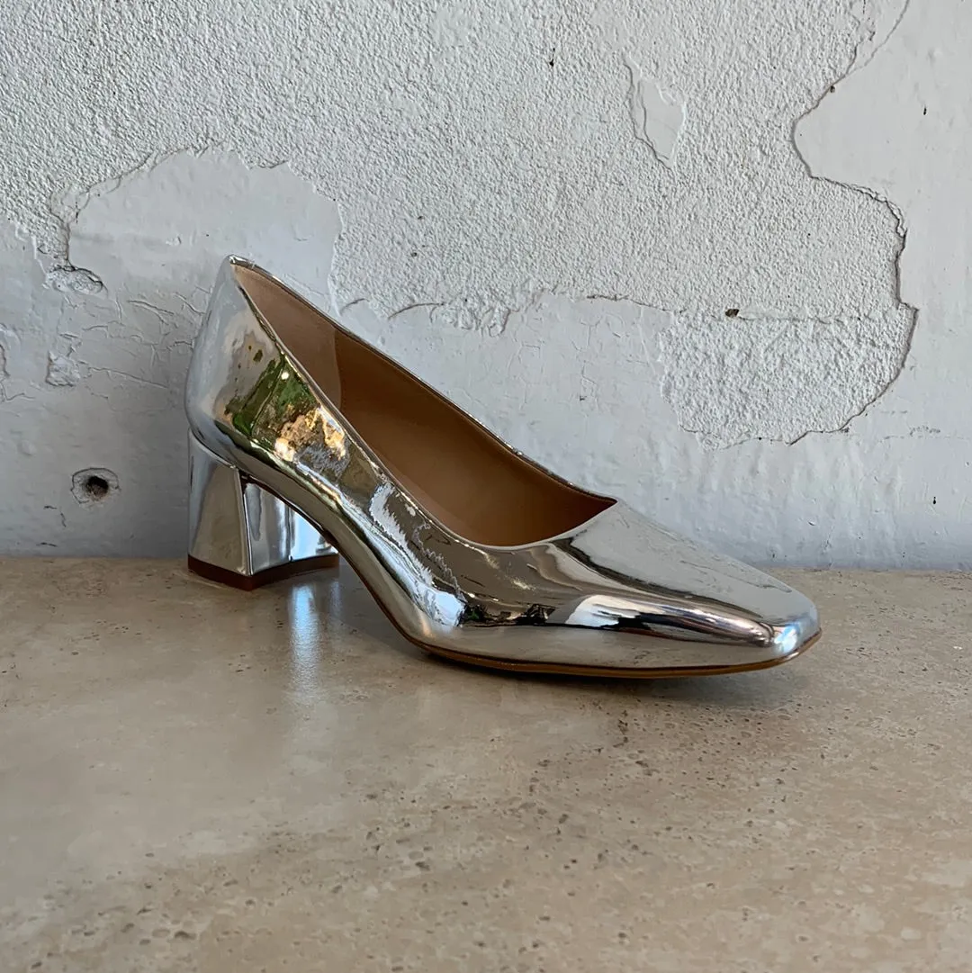 Unisa Lesat Silver