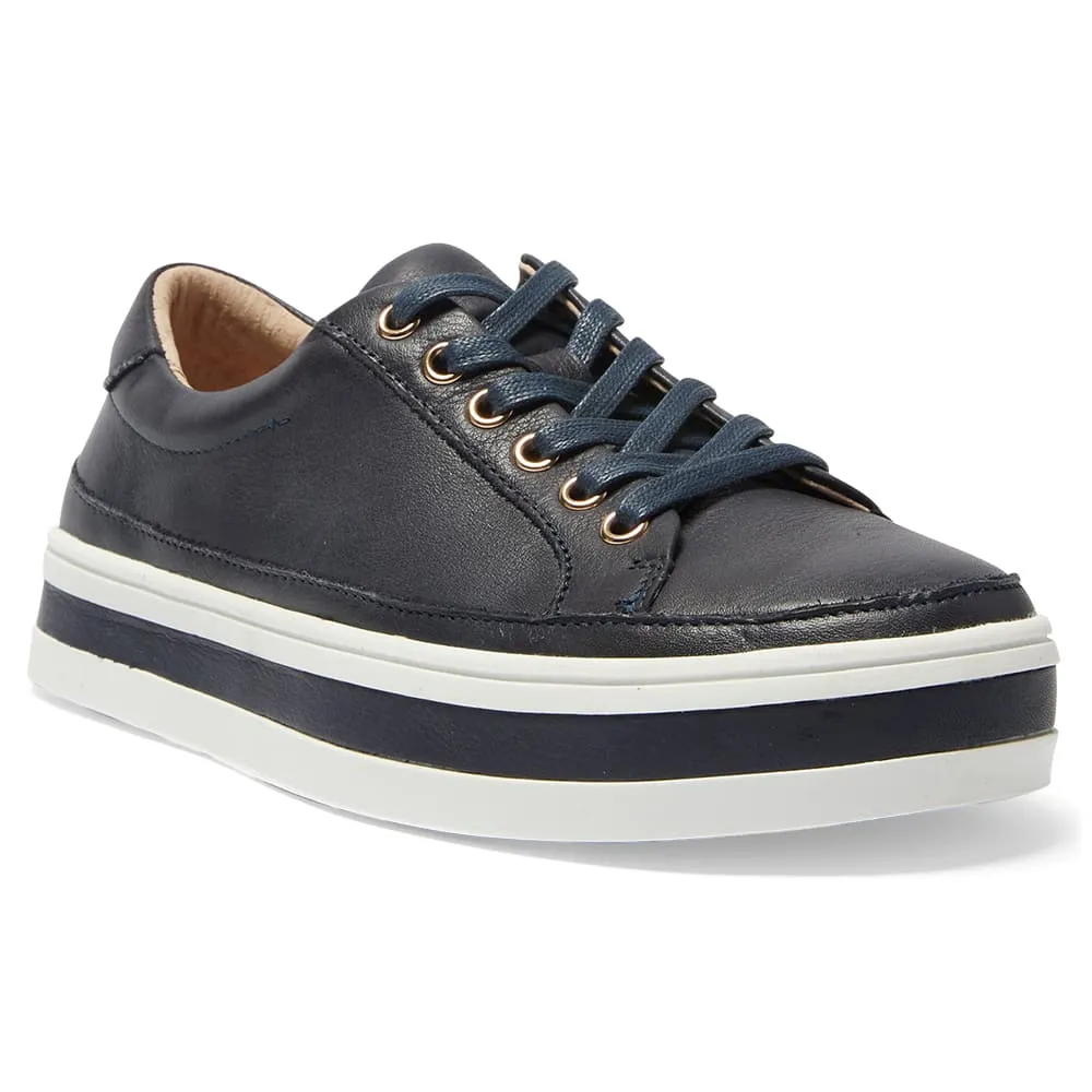 Uruguay Sneaker in Navy Leather