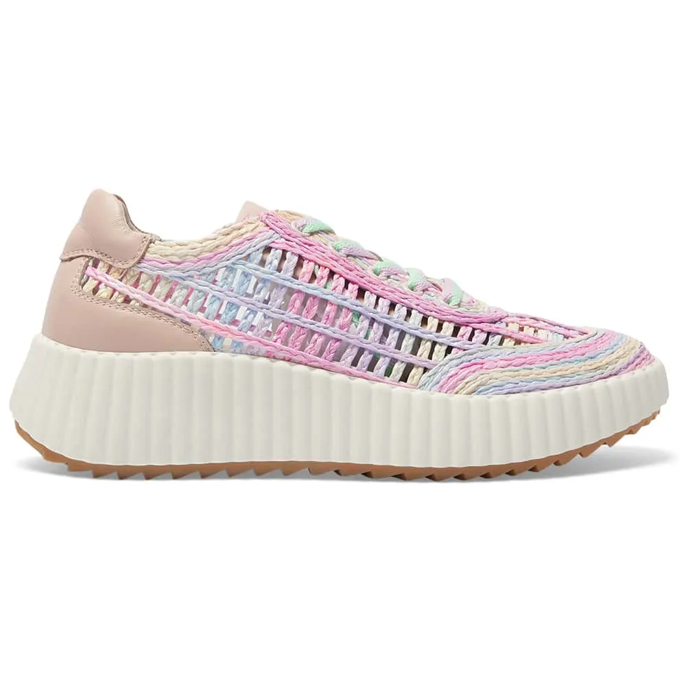 Vicinity Sneaker in Pink