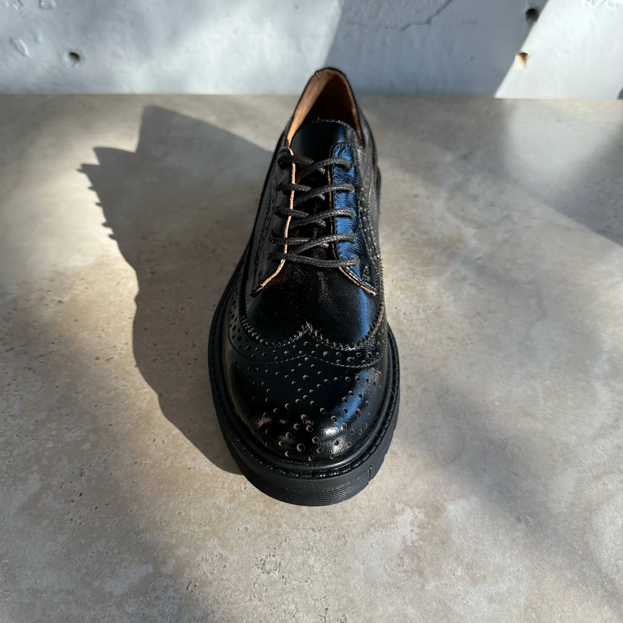 Wave 45812 Black
