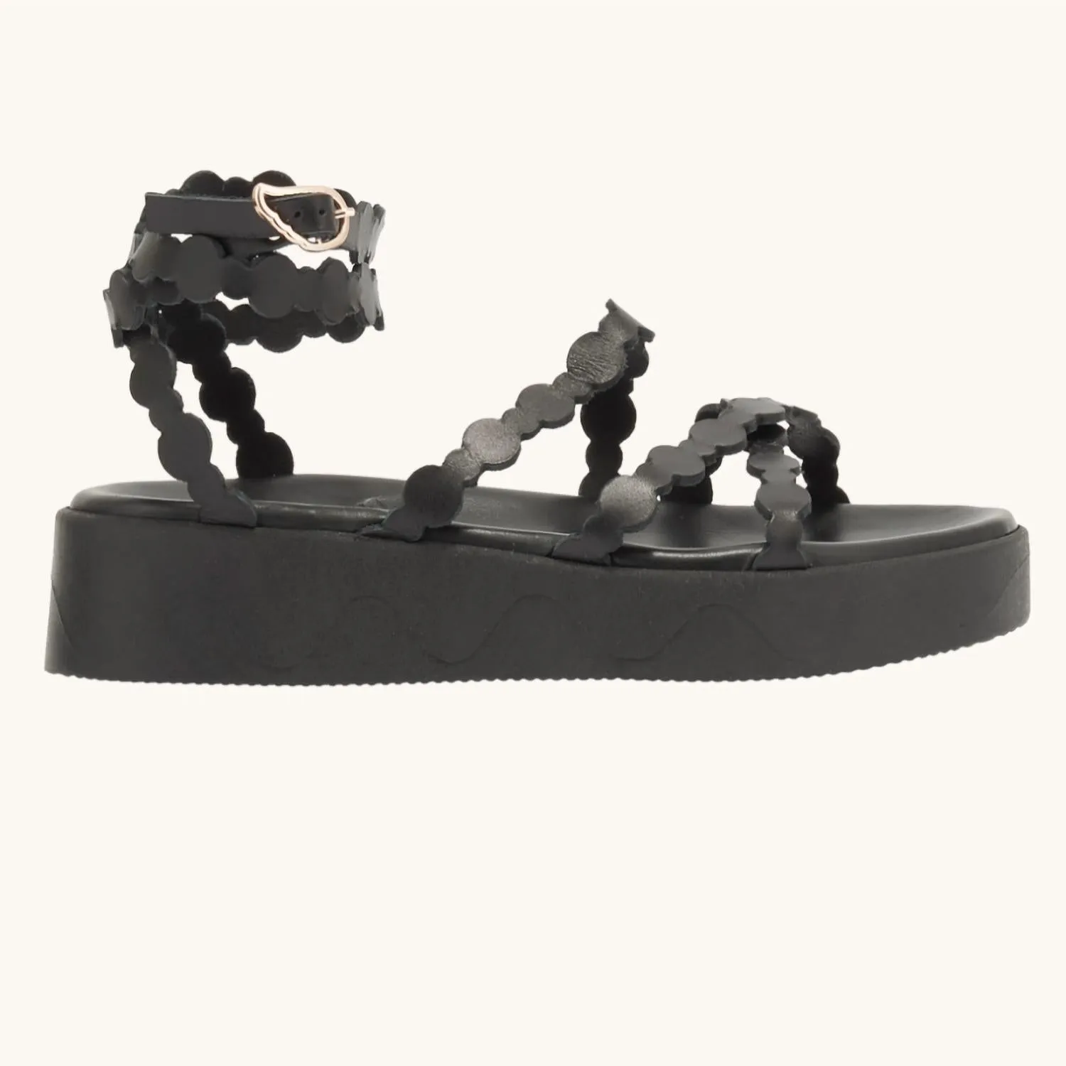 Women's Aspis Sandals In Black