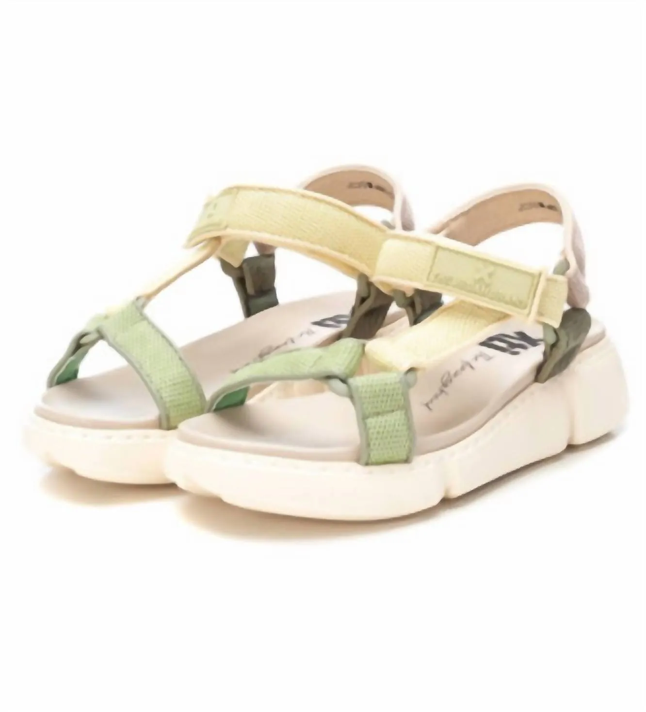 Women's Flat Sandals In Kakhi