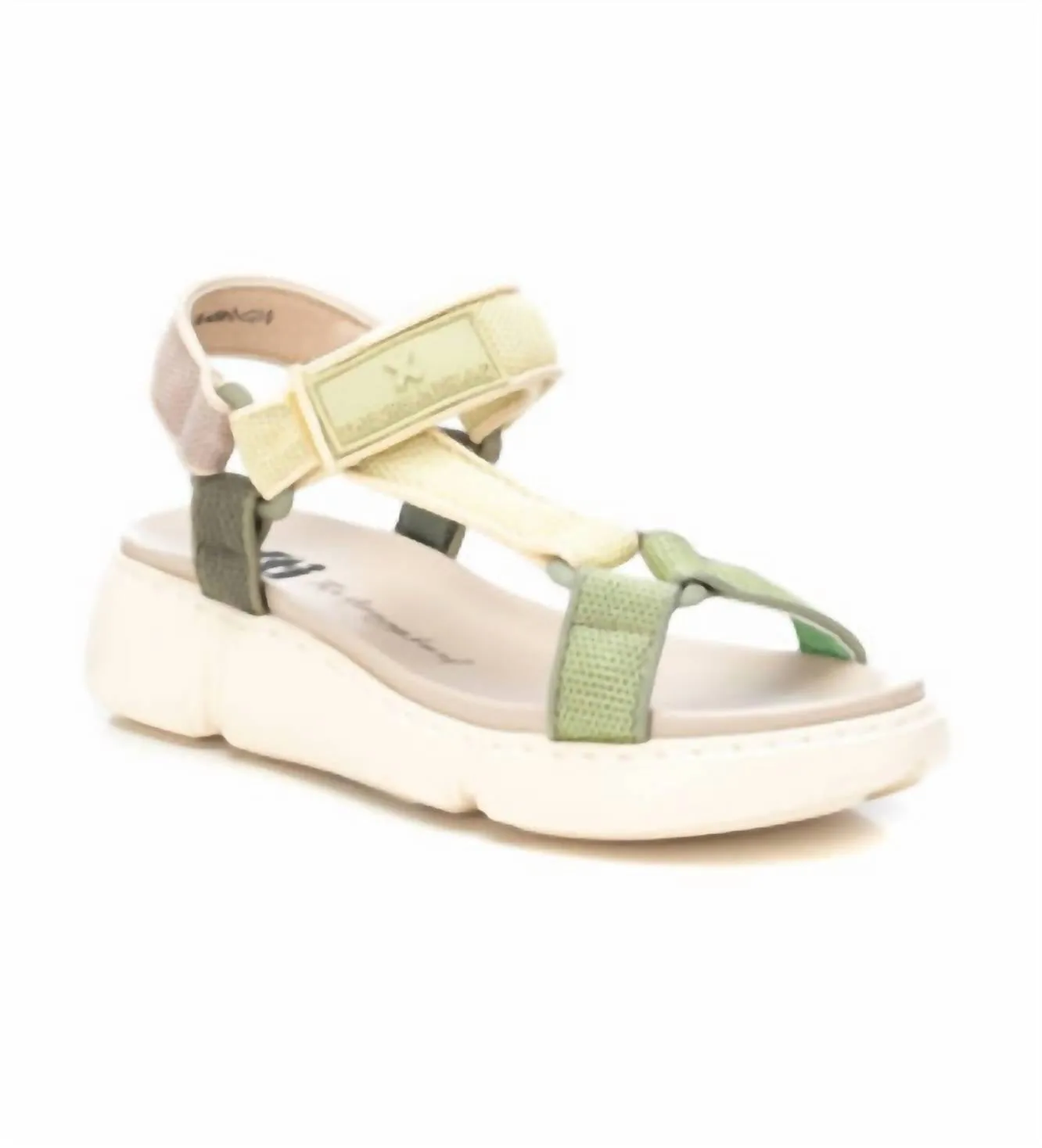 Women's Flat Sandals In Kakhi