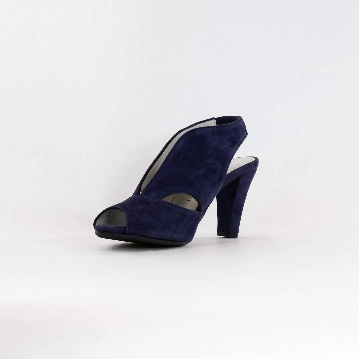 Women's Peru Sandal In Navy