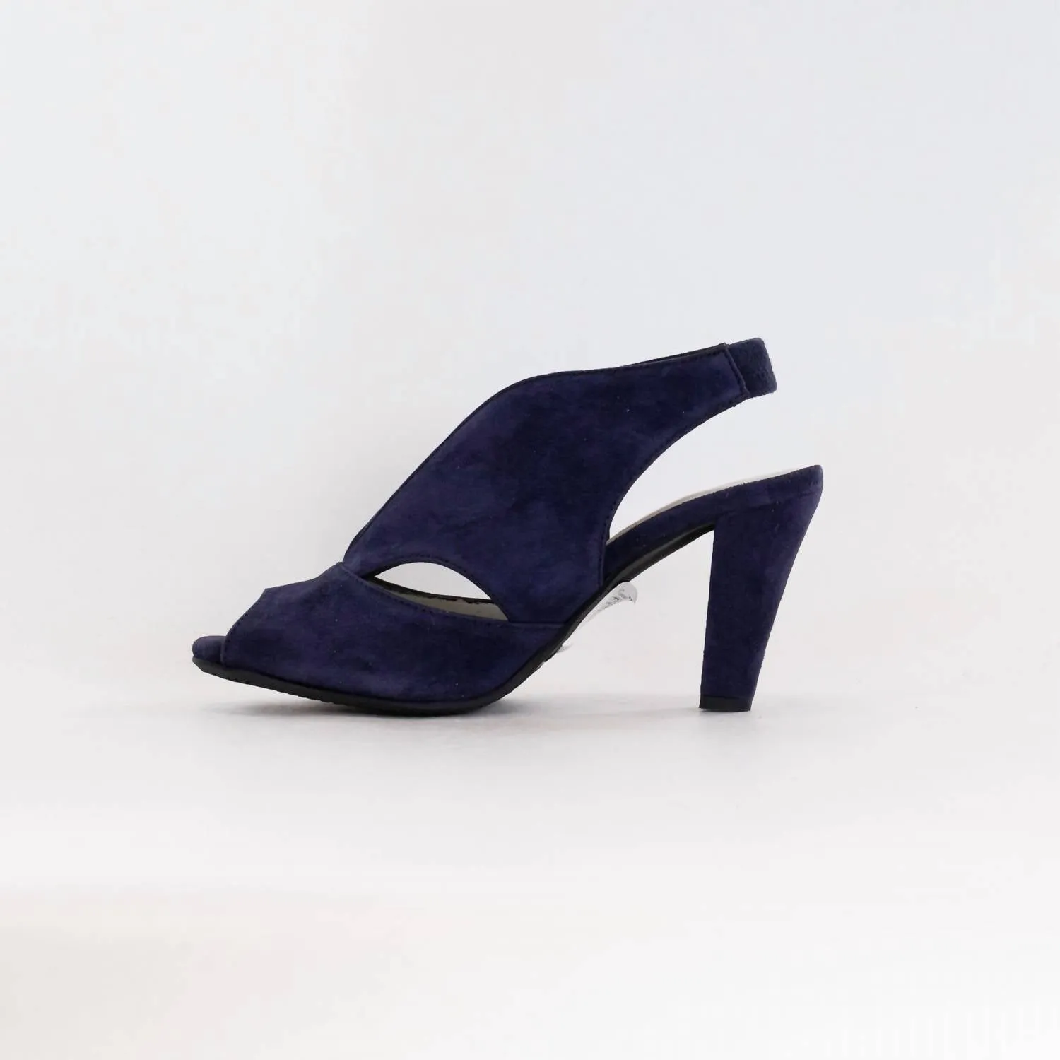 Women's Peru Sandal In Navy