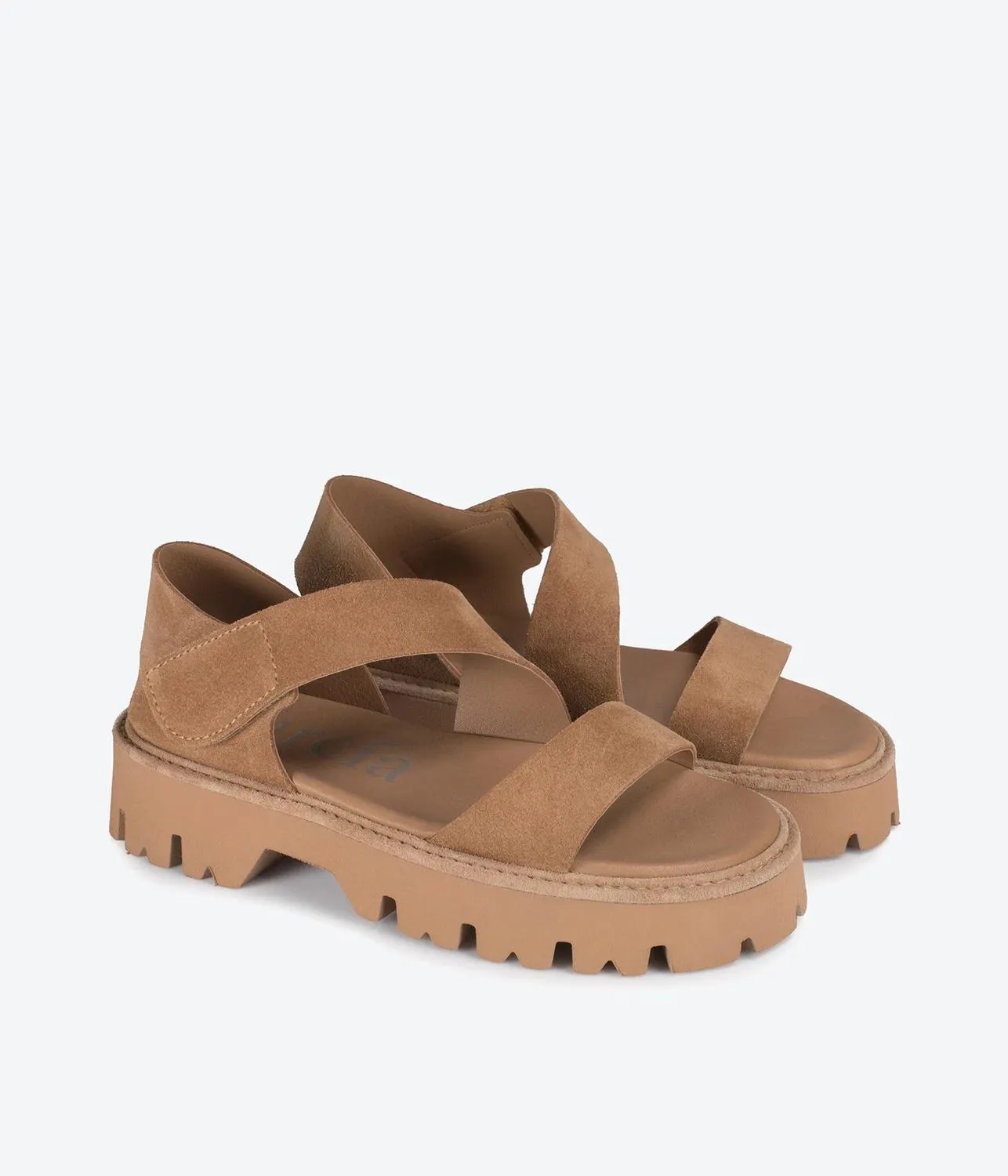 Women's Suton Sandals In Suntan Castoro