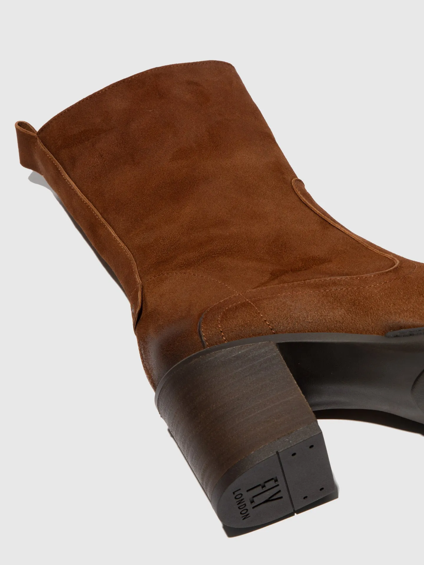 Zip Up Ankle Boots BORE072FLY RANCH COGNAC